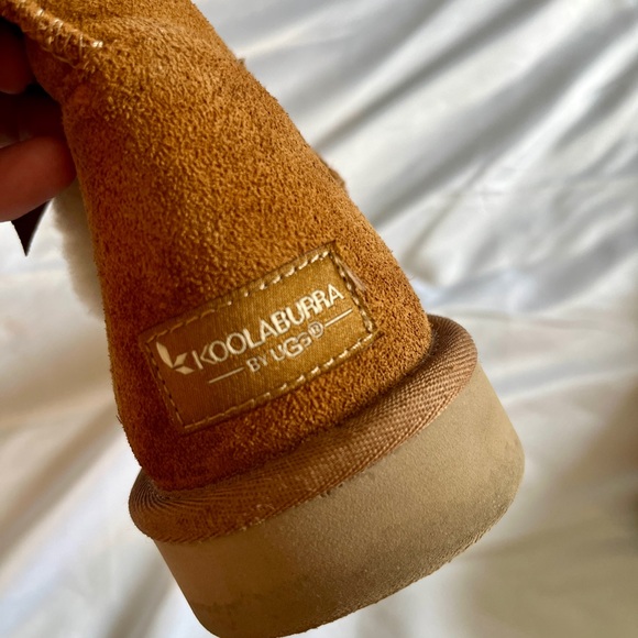 Koolaburra by UGG Victoria Chestnut Brown Tall Comfy Winter Boots | Size 10 - Picture 6 of 10